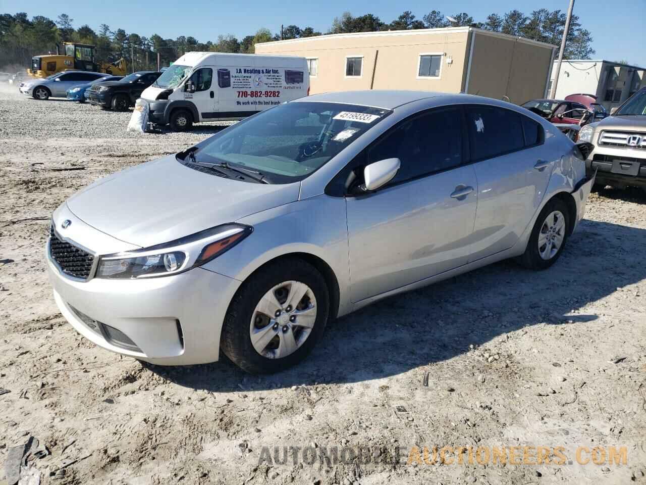 3KPFK4A77JE205699 KIA FORTE 2018