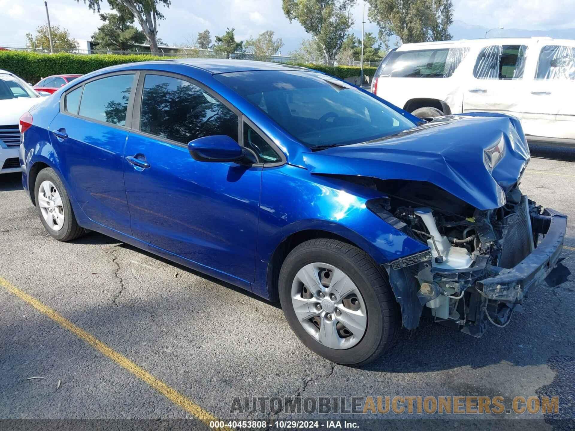 3KPFK4A77JE219747 KIA FORTE 2018