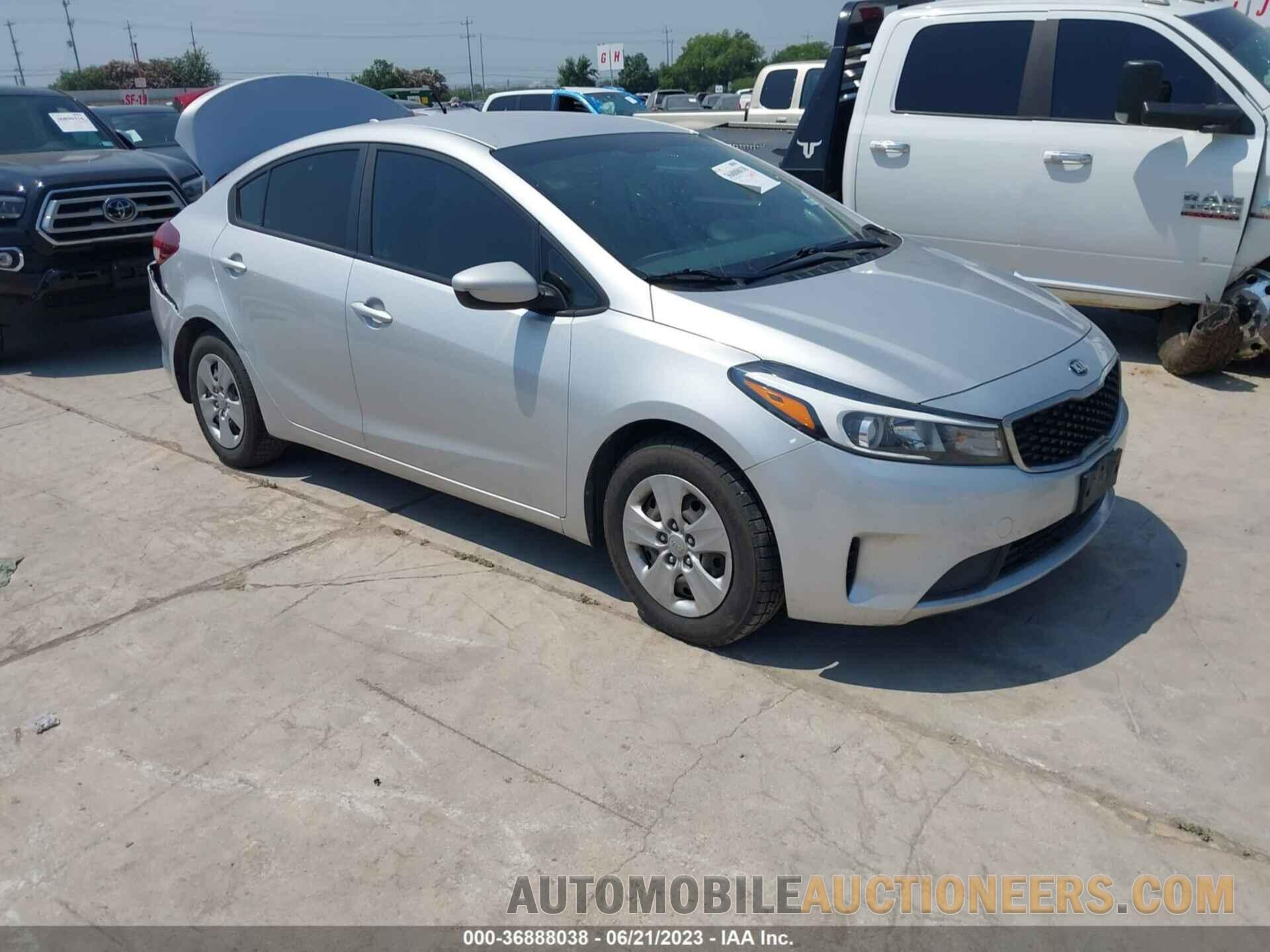 3KPFK4A77JE221580 KIA FORTE 2018