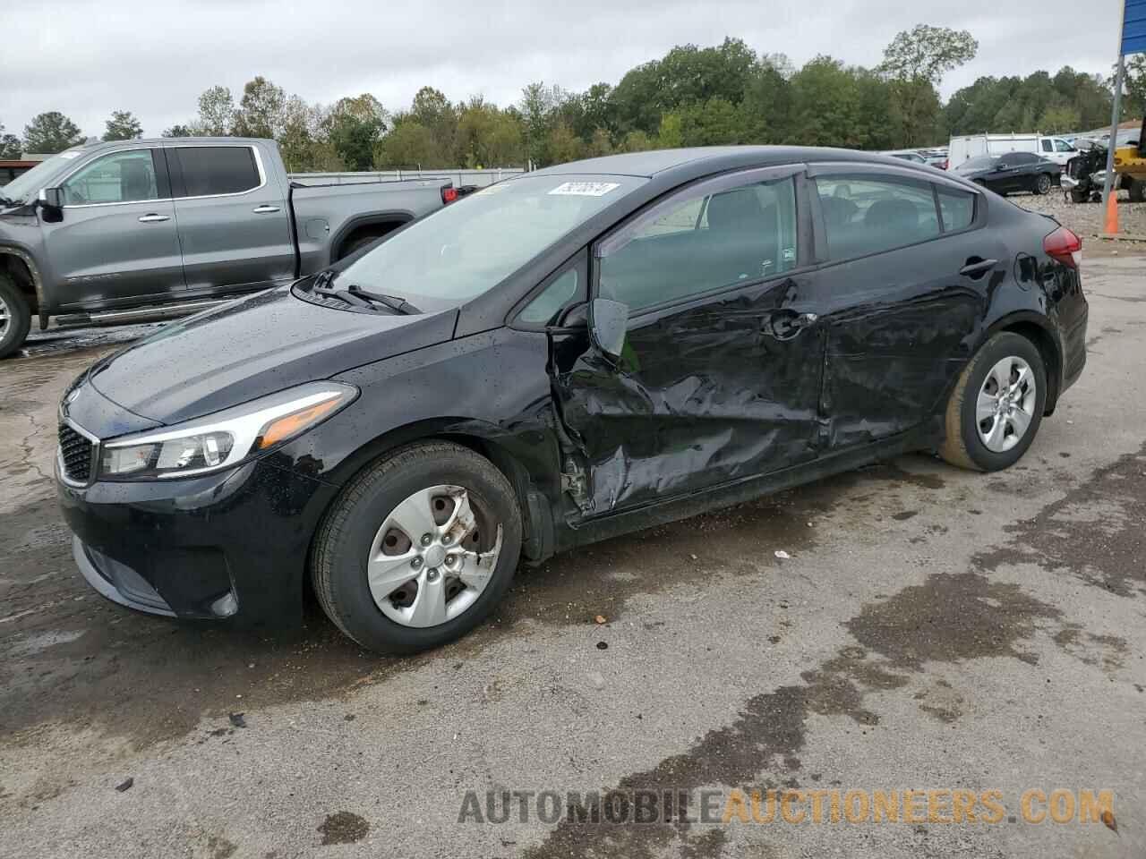 3KPFK4A77JE225306 KIA FORTE 2018