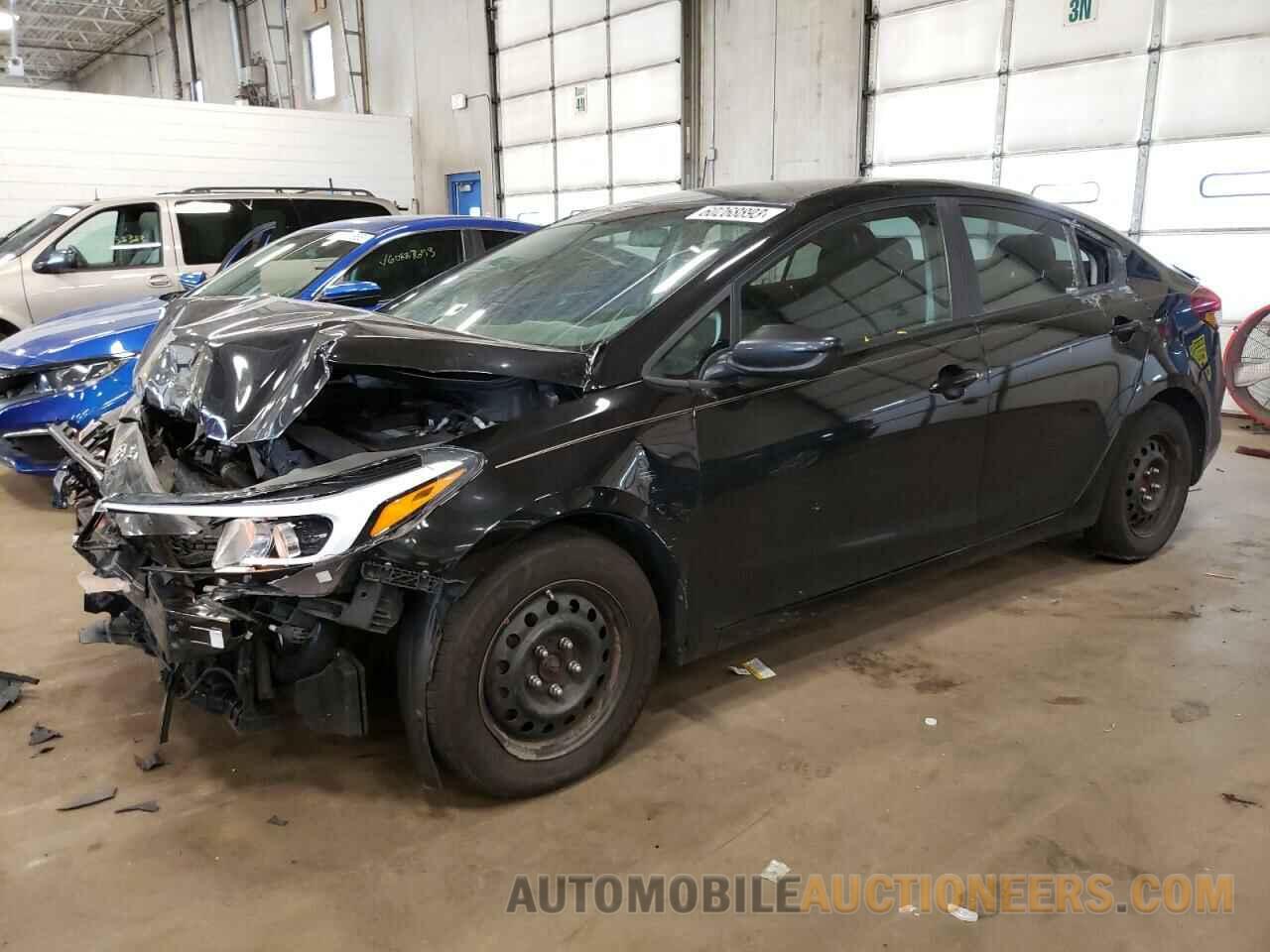 3KPFK4A77JE225922 KIA FORTE 2018