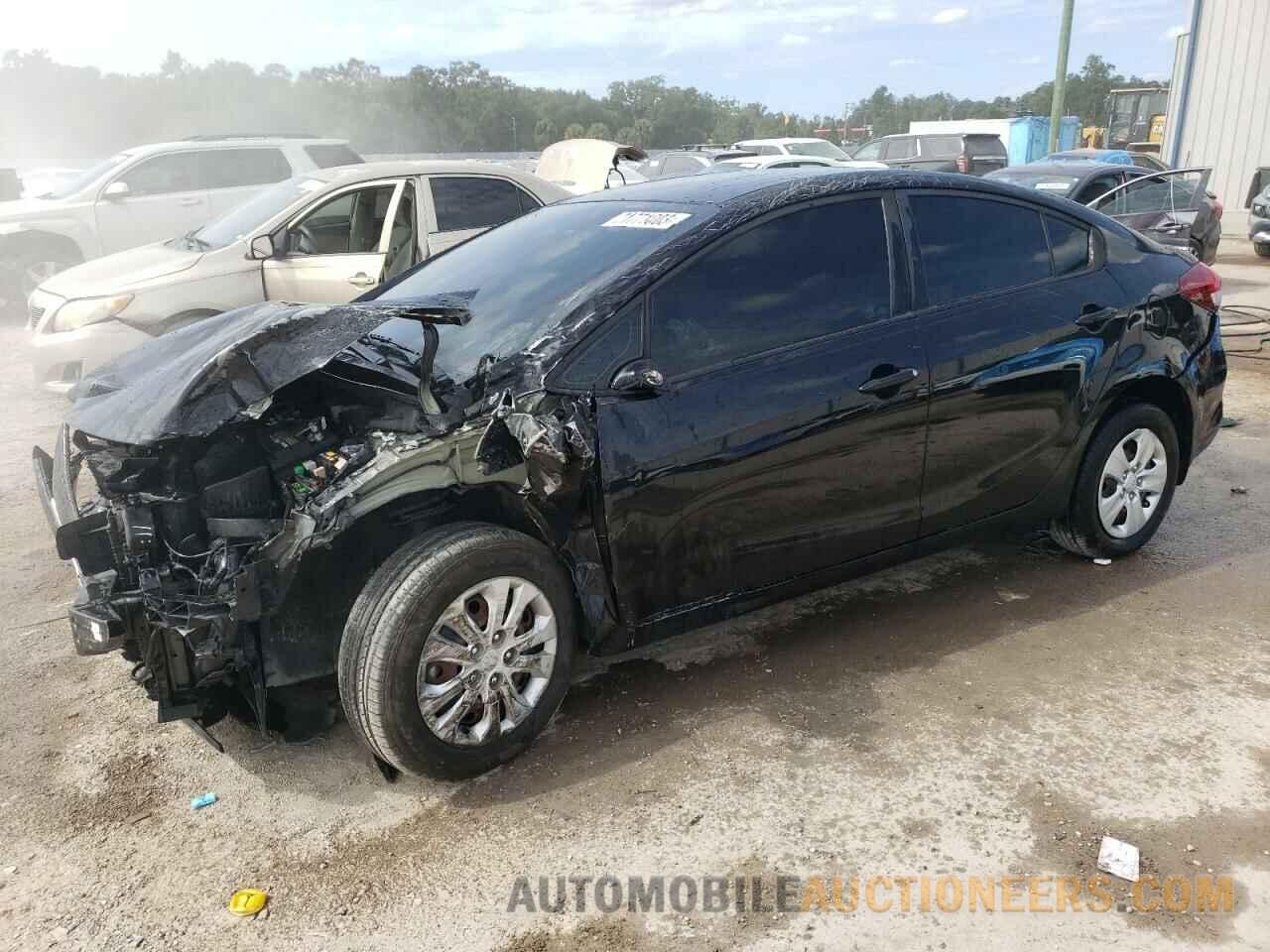 3KPFK4A77JE229694 KIA FORTE 2018