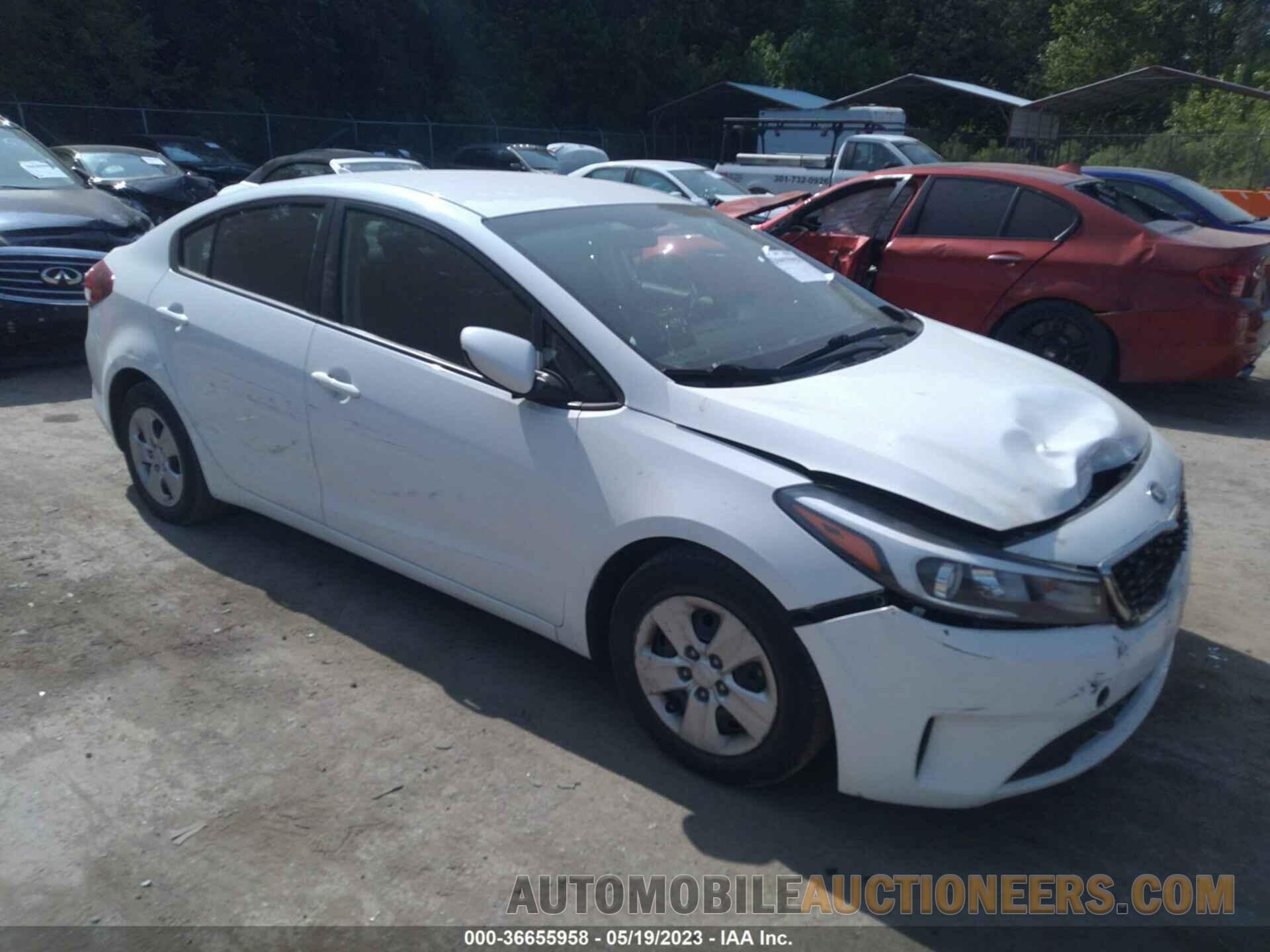 3KPFK4A77JE243496 KIA FORTE 2018