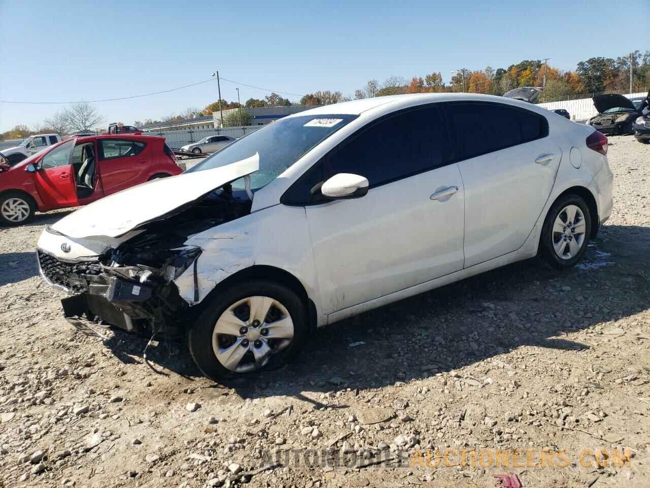 3KPFK4A77JE254613 KIA FORTE 2018