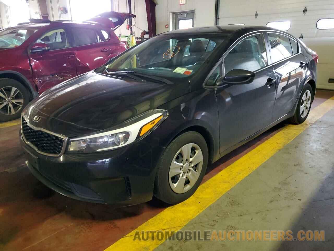 3KPFK4A77JE266034 KIA FORTE 2018