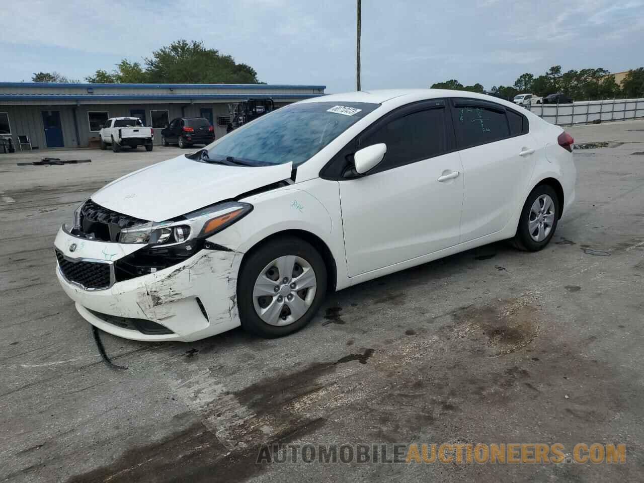 3KPFK4A77JE269094 KIA FORTE 2018