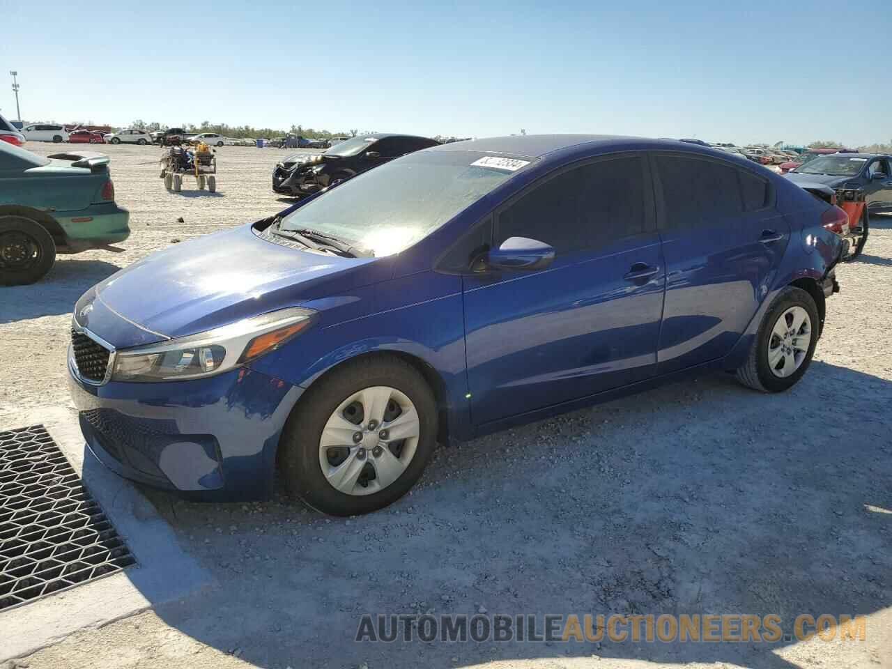 3KPFK4A77JE284646 KIA FORTE 2018