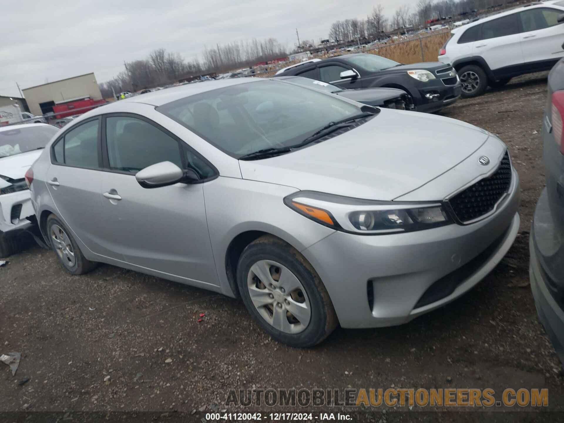 3KPFK4A78HE059050 KIA FORTE 2017