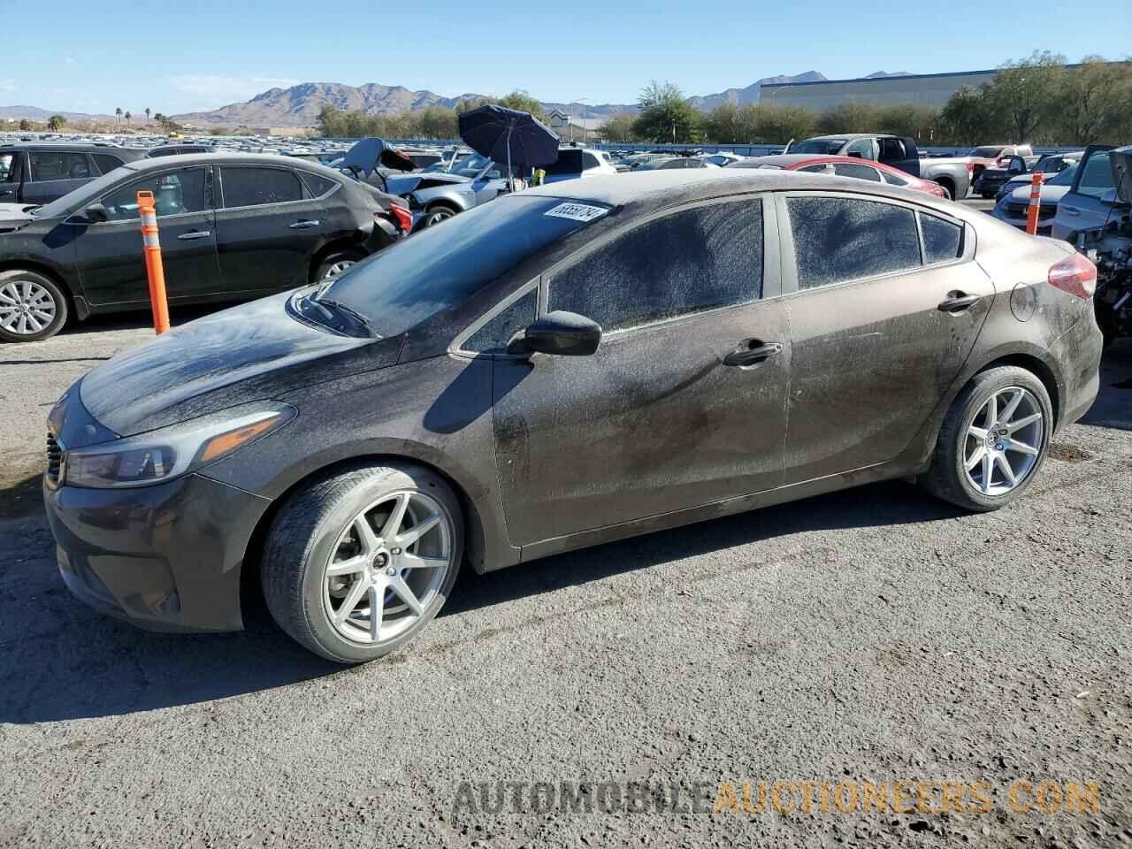 3KPFK4A78HE077385 KIA FORTE 2017