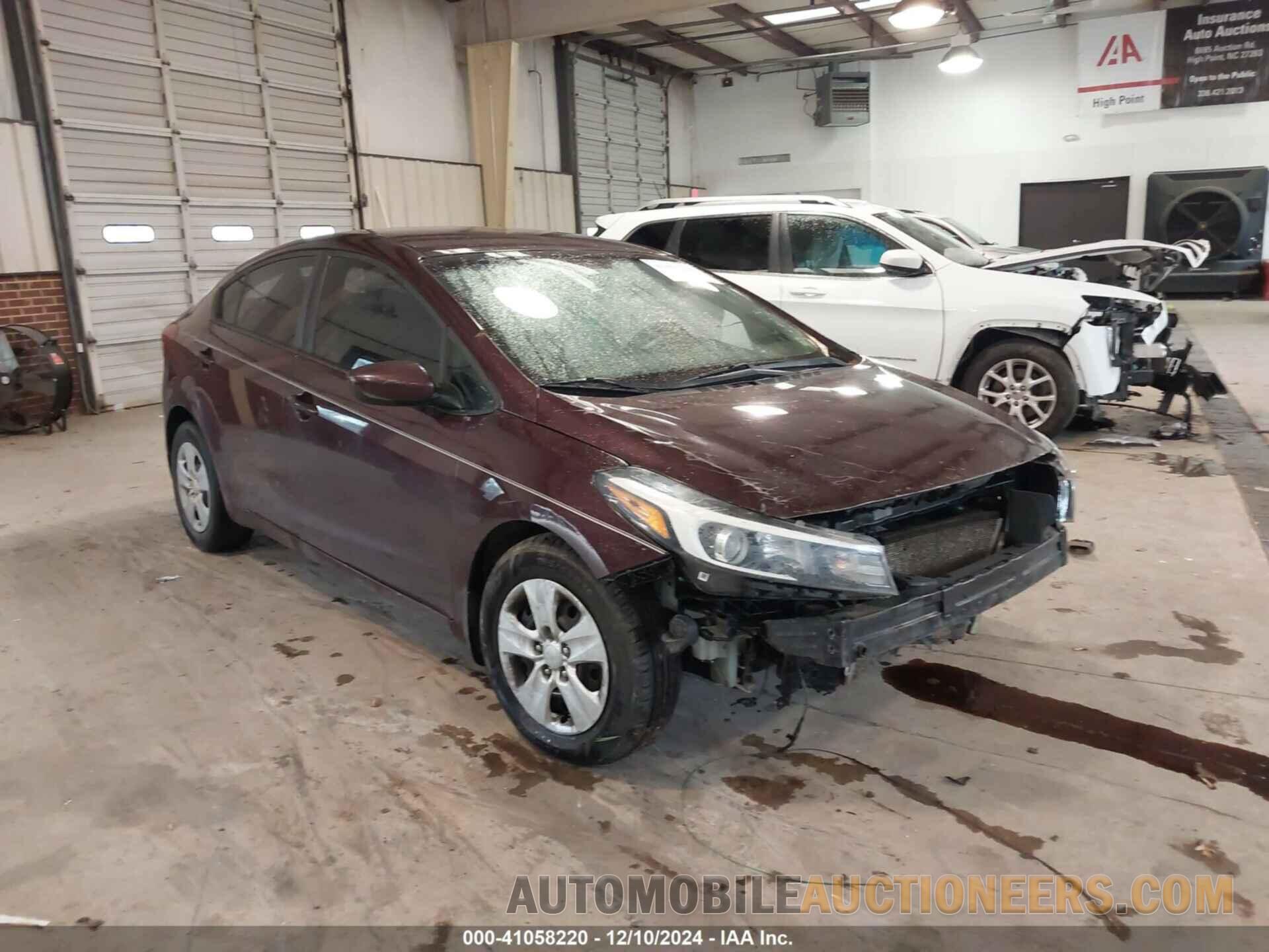 3KPFK4A78HE077855 KIA FORTE 2017