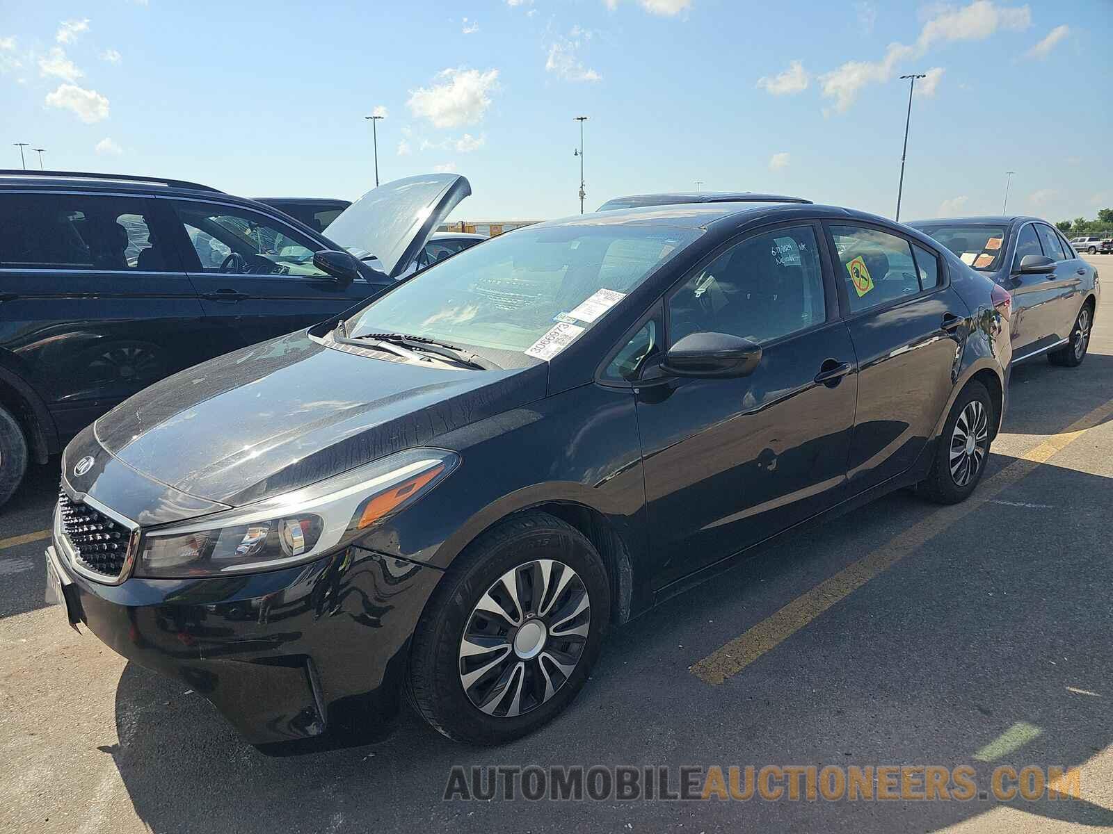 3KPFK4A78HE088144 Kia Forte LX 2017