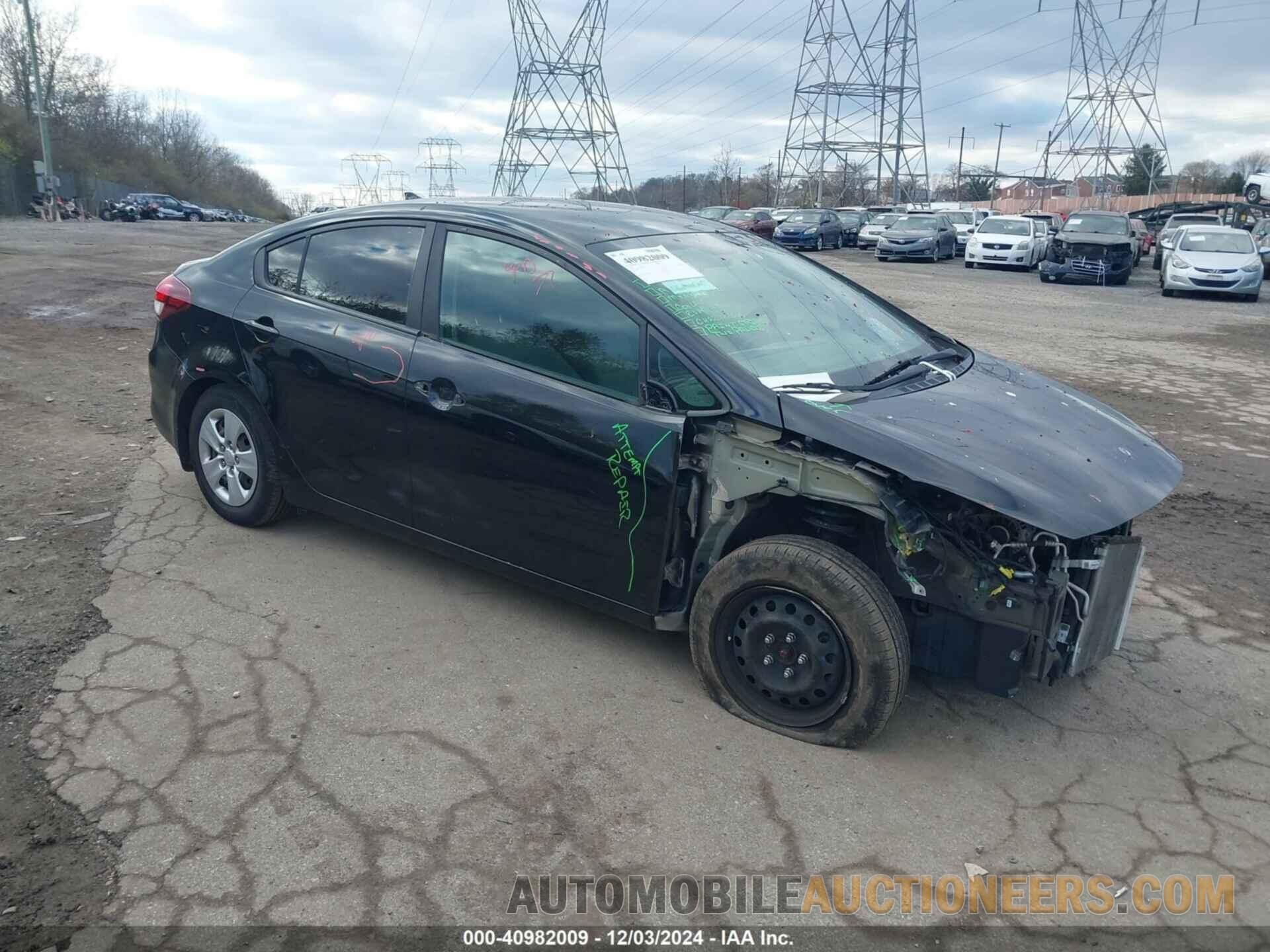 3KPFK4A78HE130375 KIA FORTE 2017