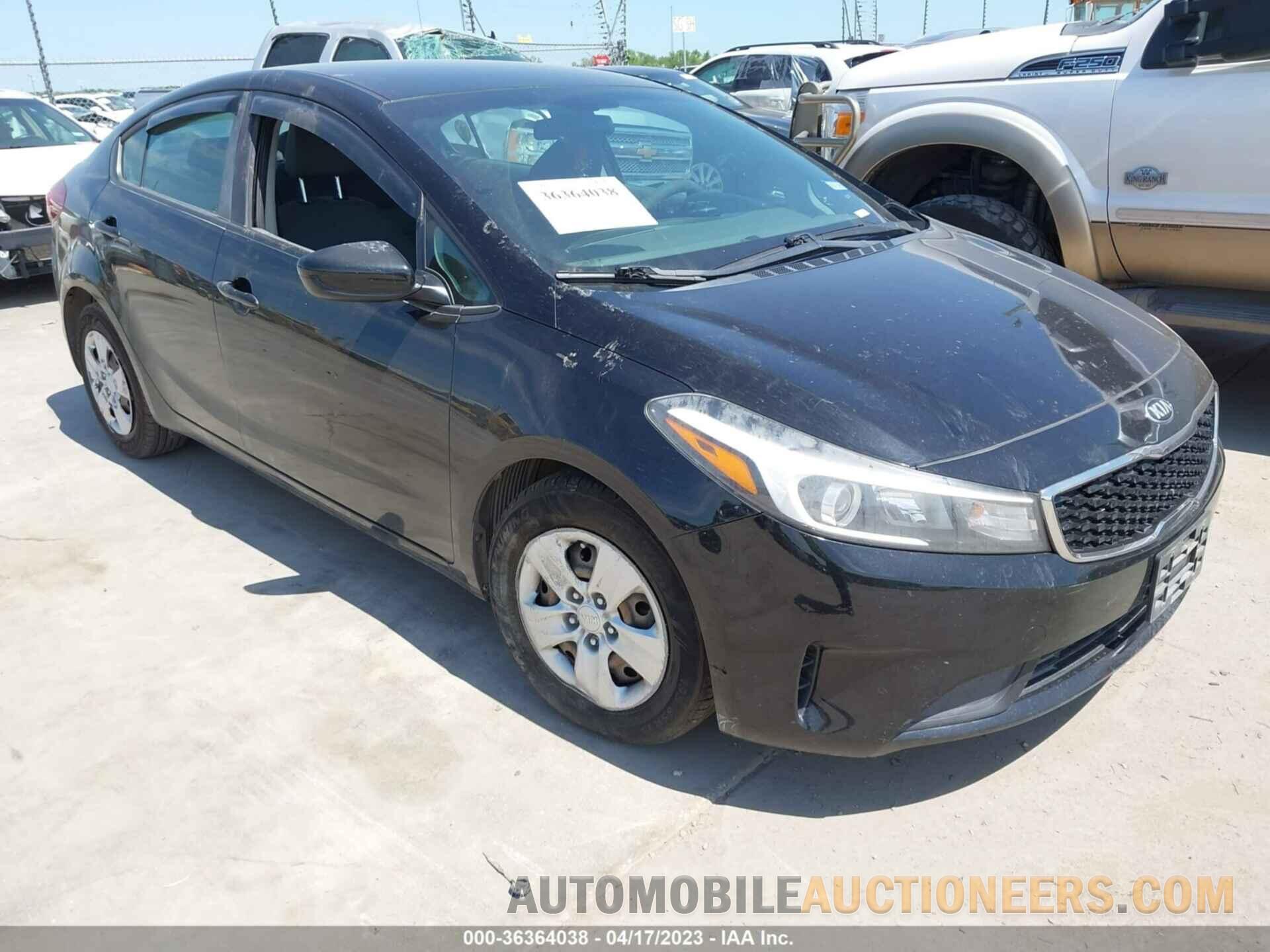 3KPFK4A78JE164726 KIA FORTE 2018