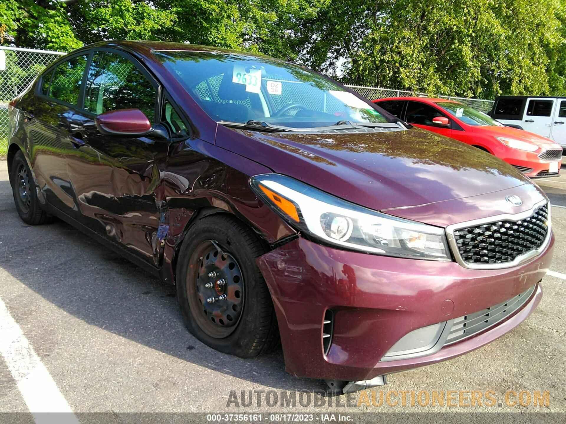 3KPFK4A78JE167495 KIA FORTE 2018