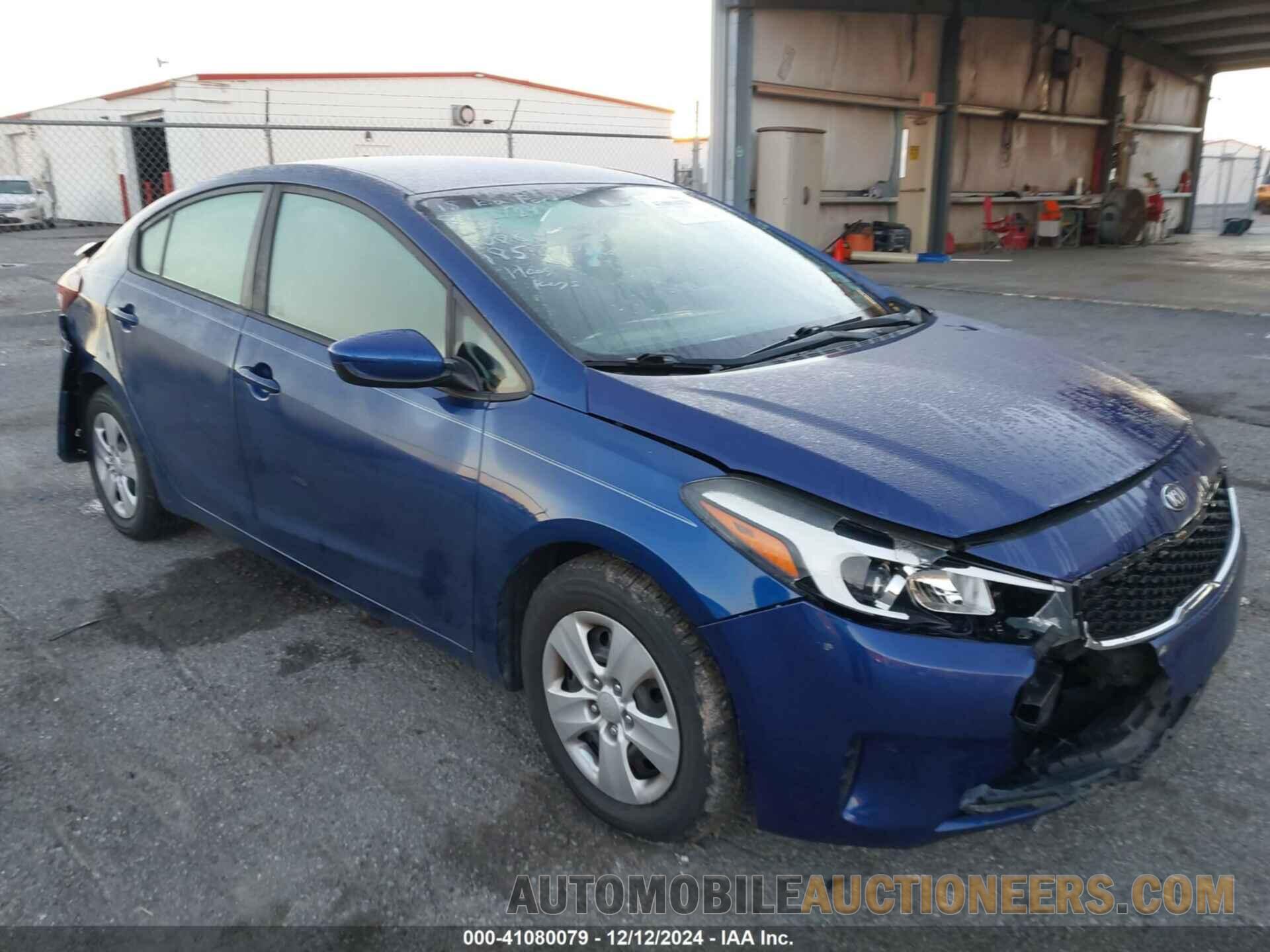 3KPFK4A78JE185270 KIA FORTE 2018