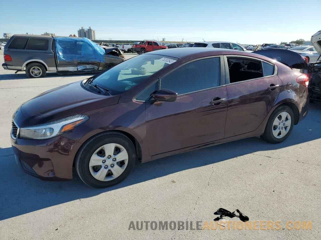 3KPFK4A78JE187455 KIA FORTE 2018