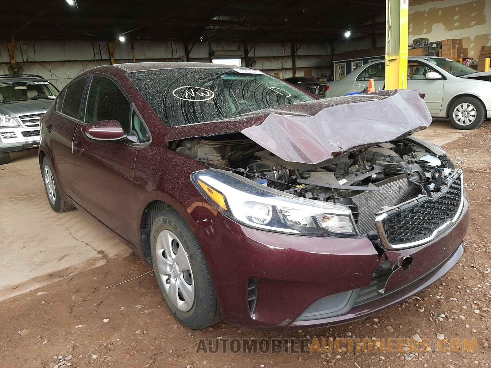 3KPFK4A78JE191876 KIA FORTE 2018