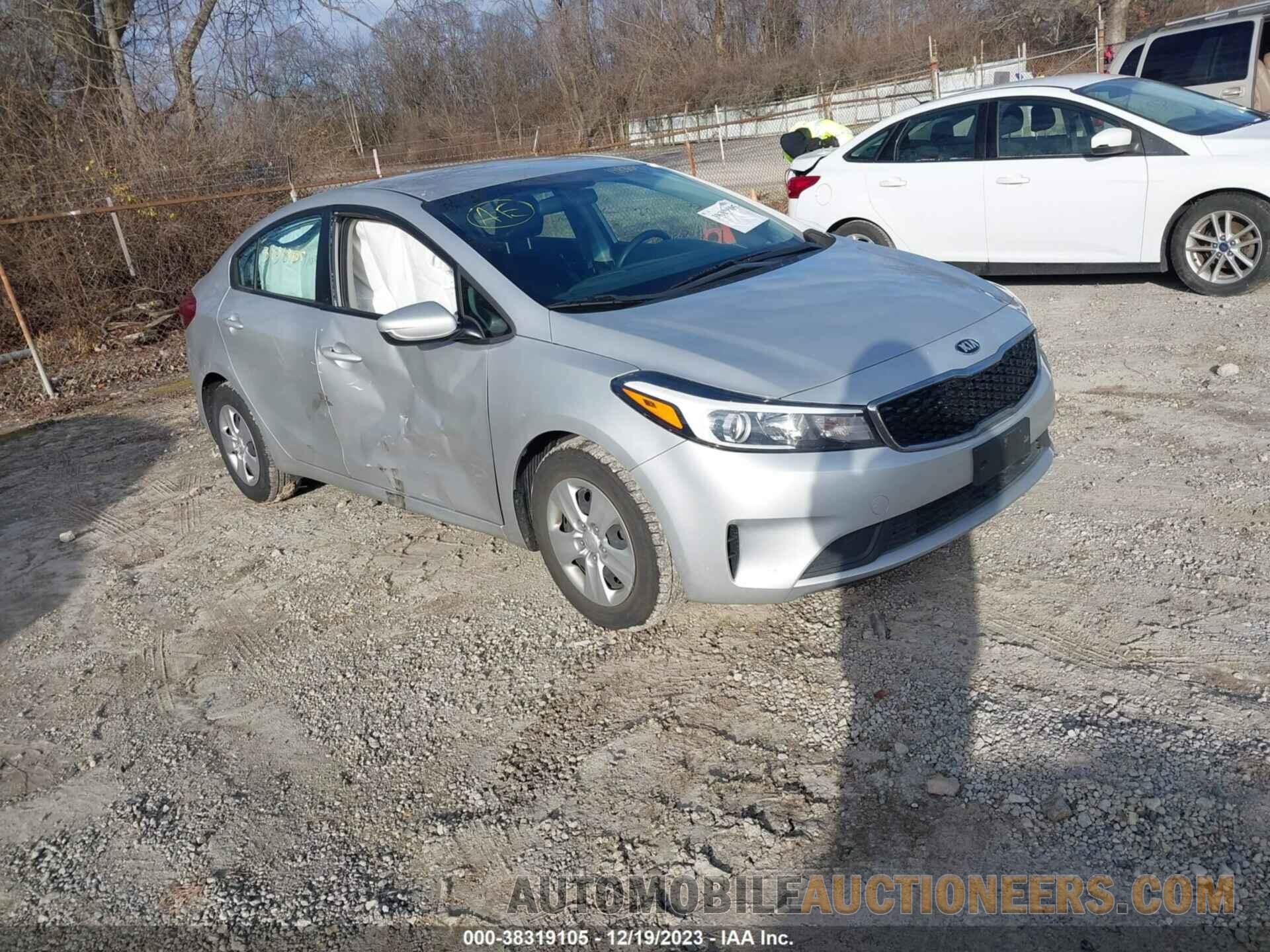 3KPFK4A78JE198309 KIA FORTE 2018