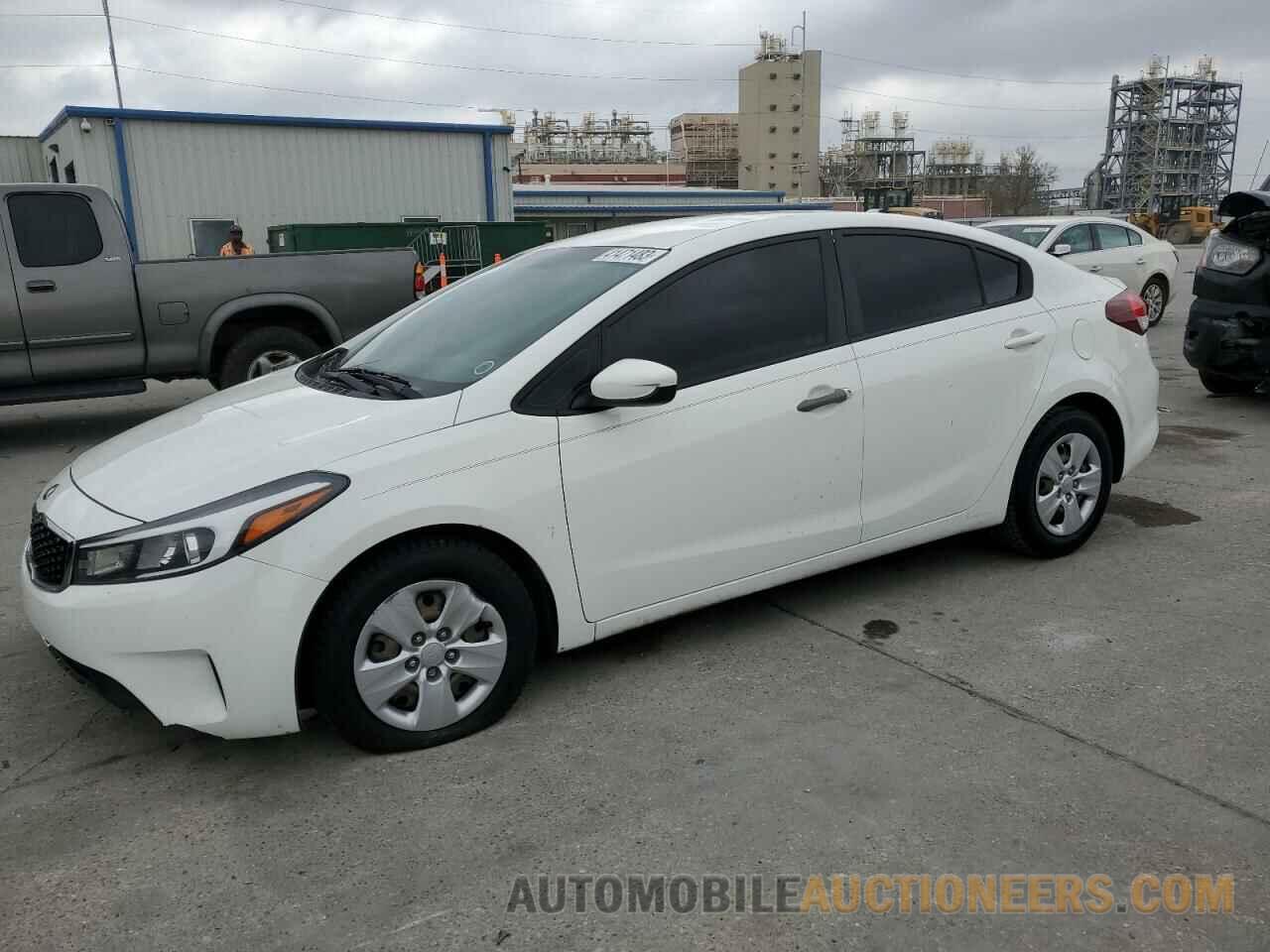 3KPFK4A78JE244348 KIA FORTE 2018