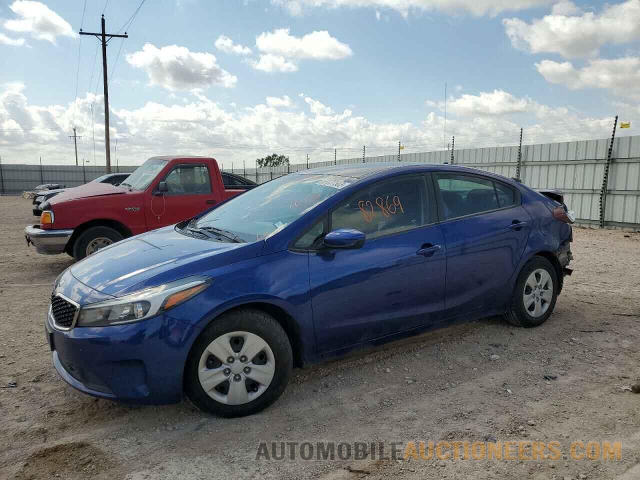 3KPFK4A78JE254703 KIA FORTE 2018