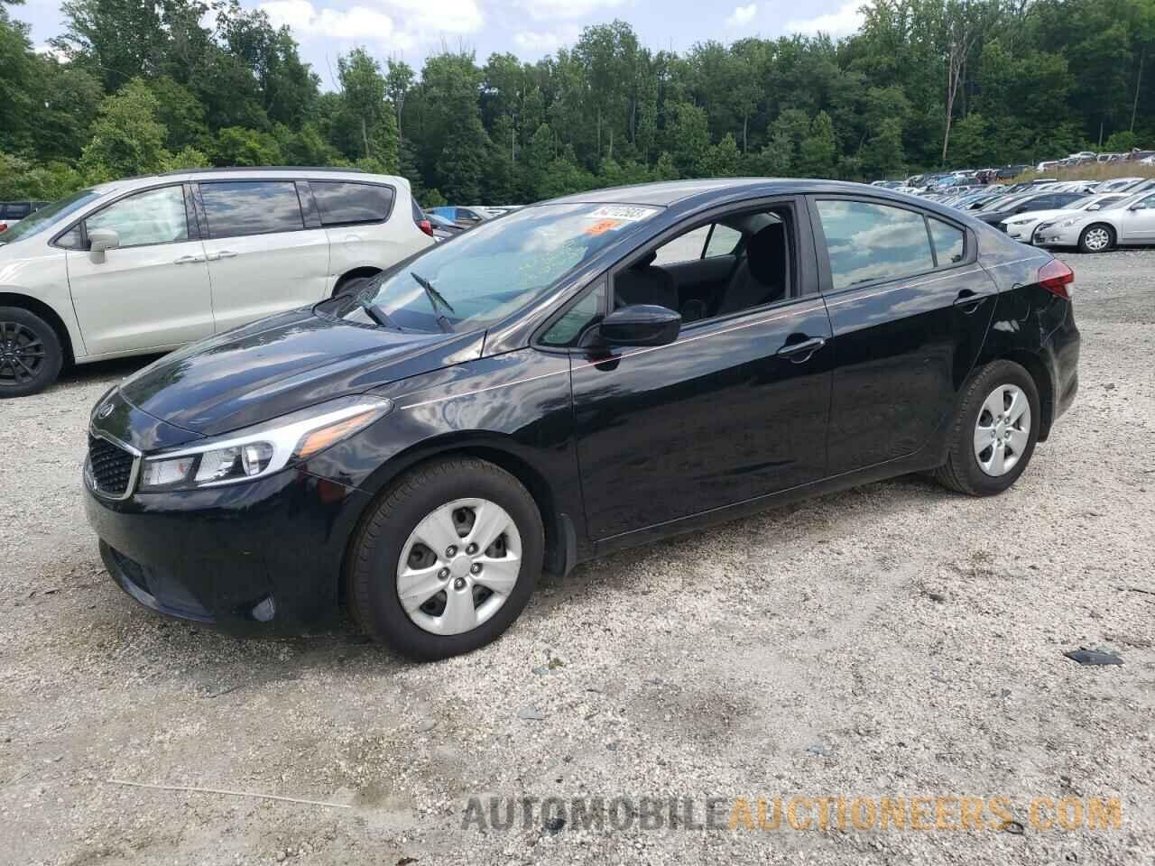 3KPFK4A78JE275776 KIA FORTE 2018