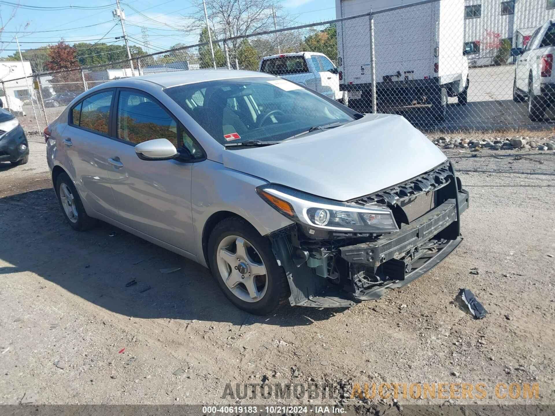 3KPFK4A78JE280704 KIA FORTE 2018