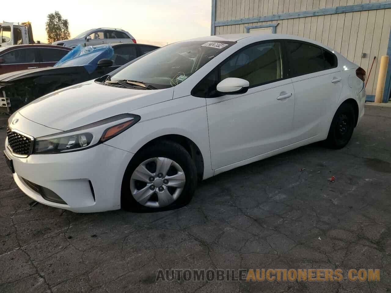 3KPFK4A79HE059073 KIA FORTE 2017