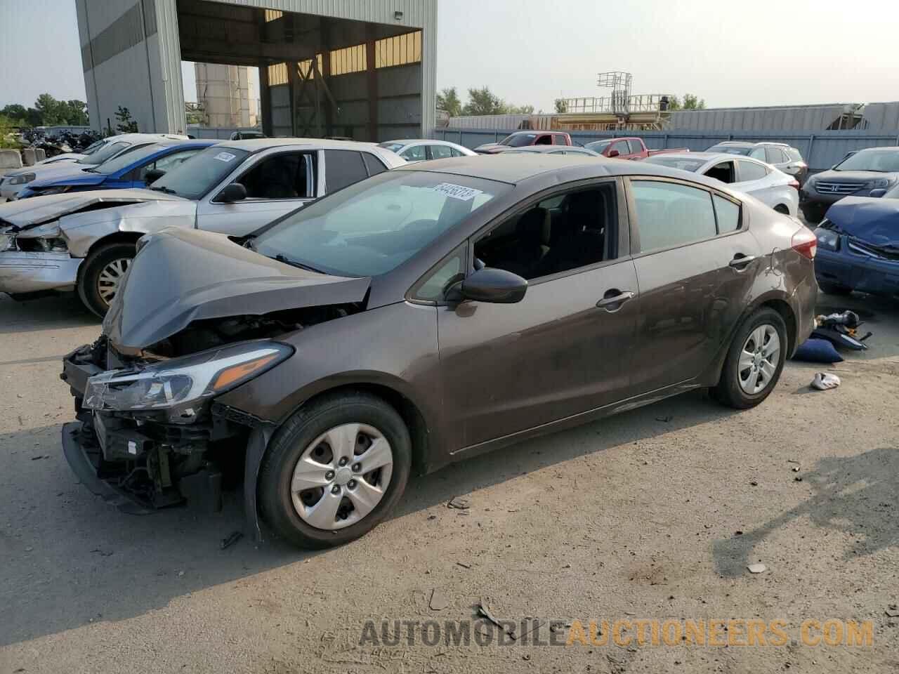 3KPFK4A79JE176786 KIA FORTE 2018