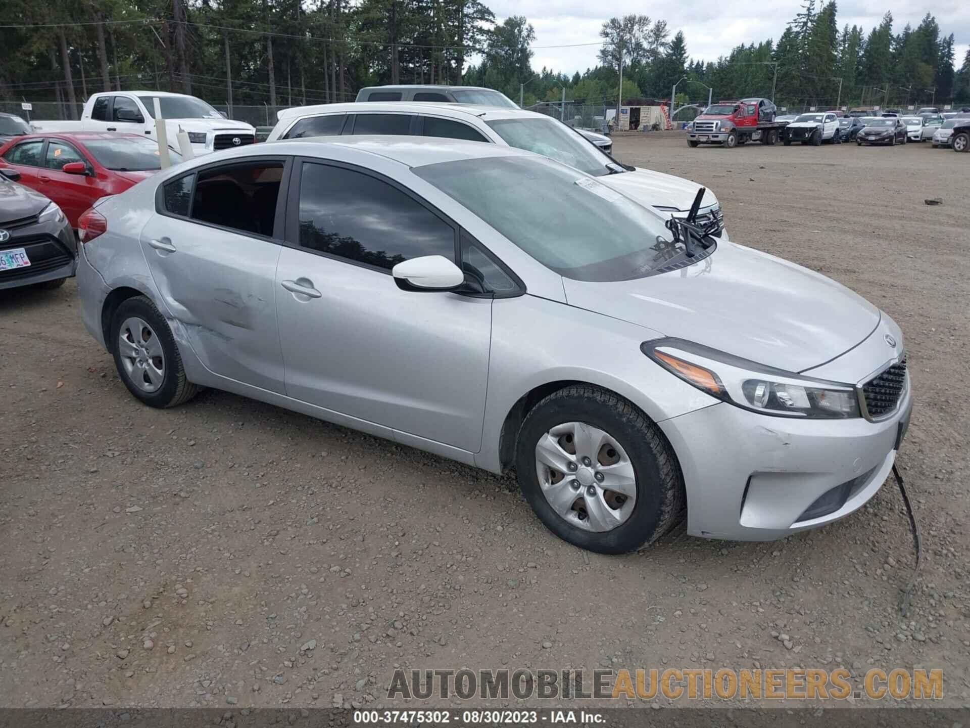 3KPFK4A79JE193264 KIA FORTE 2018