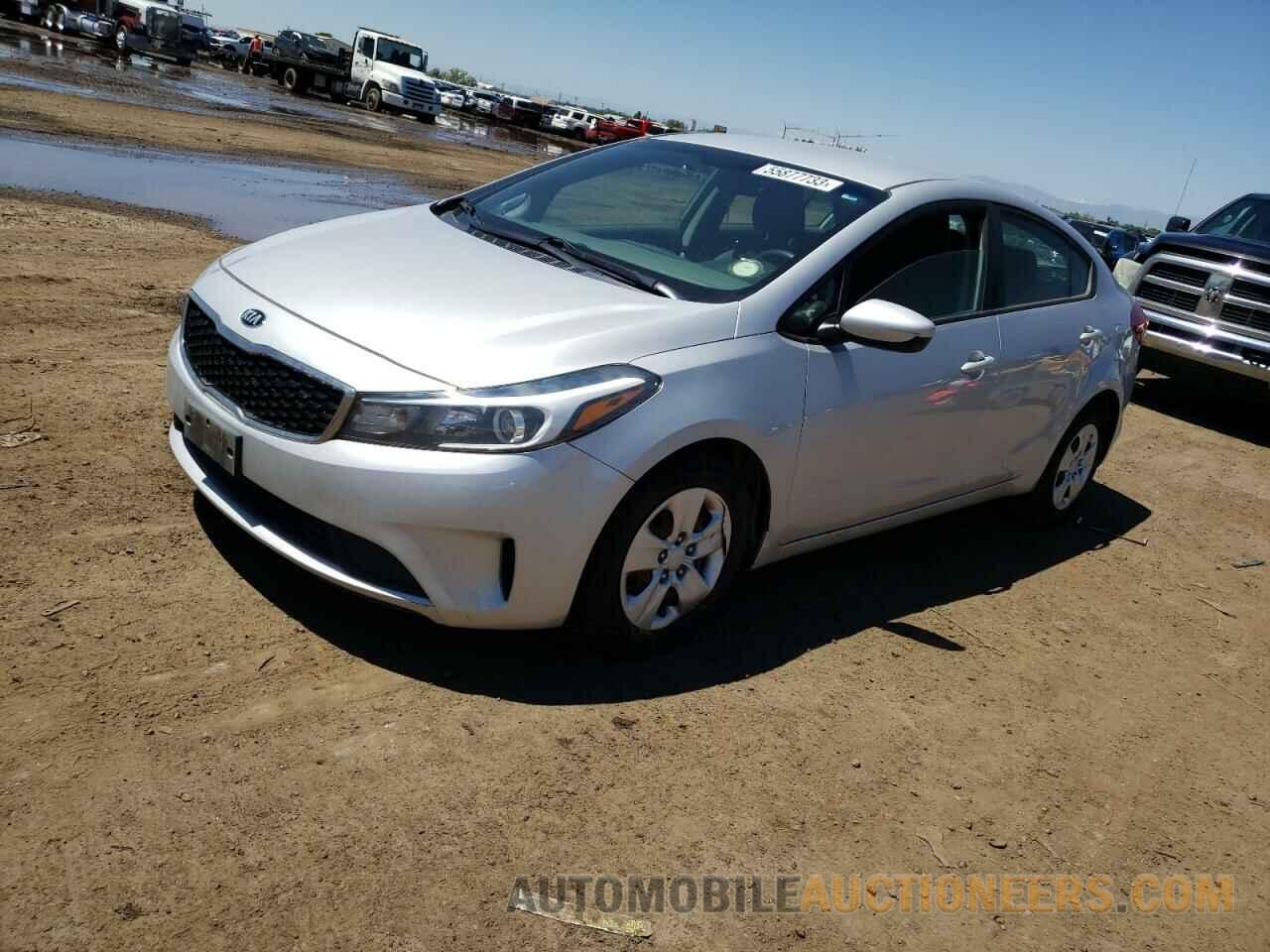 3KPFK4A79JE193751 KIA FORTE 2018