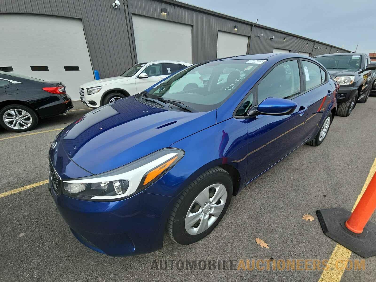 3KPFK4A79JE196309 Kia Forte LX 2018