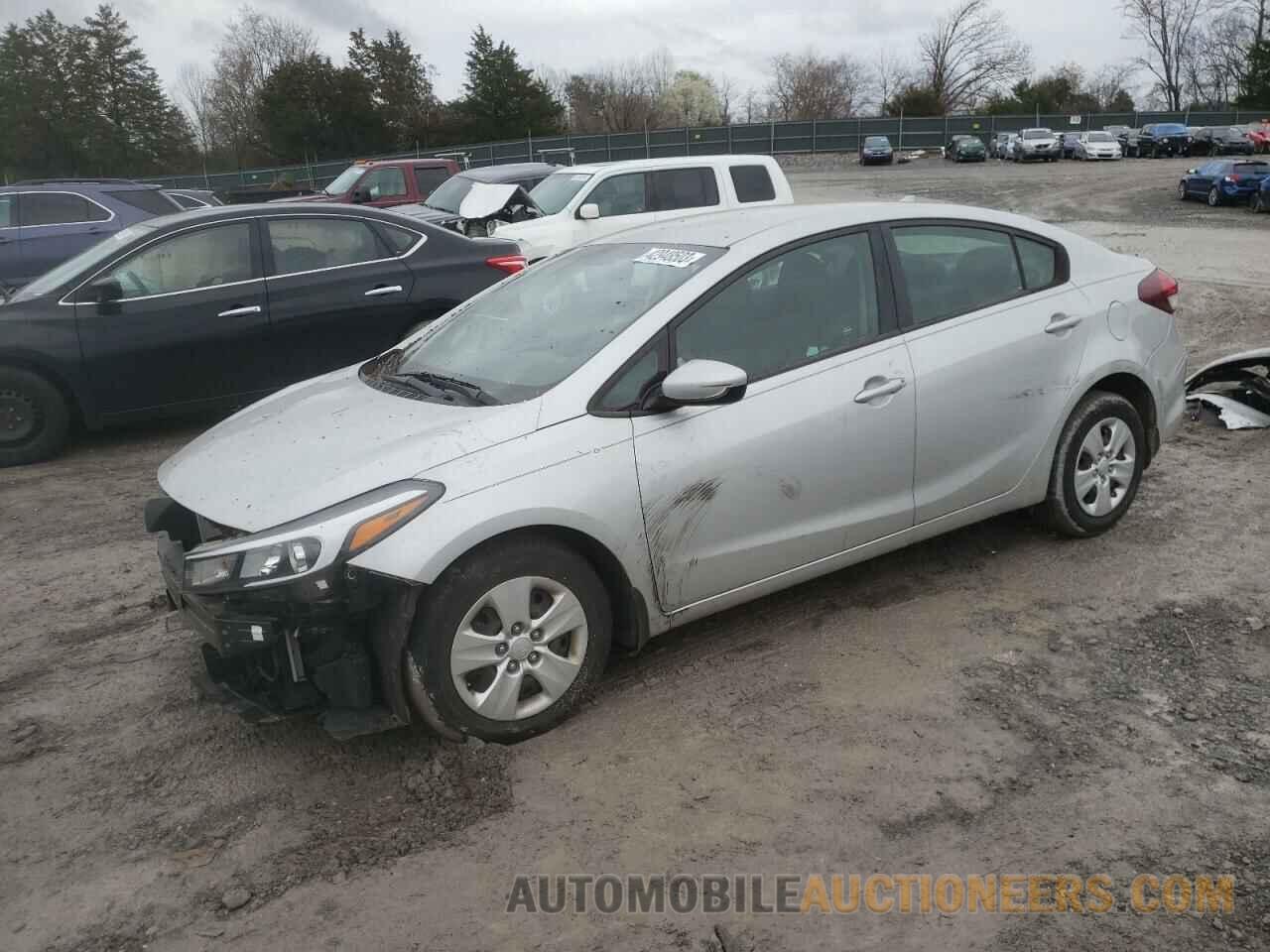 3KPFK4A79JE204666 KIA FORTE 2018