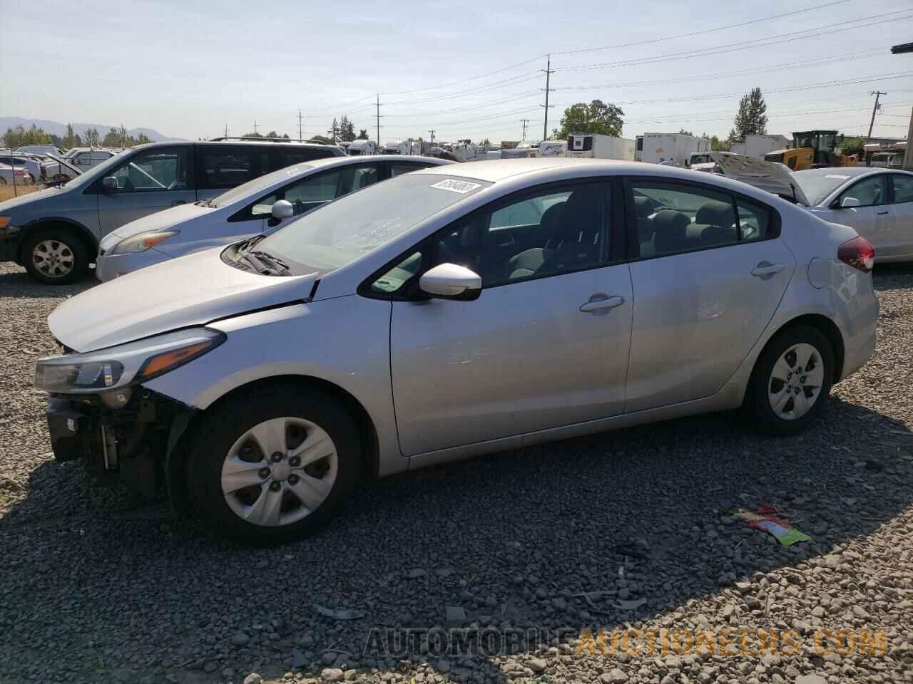 3KPFK4A79JE209060 KIA FORTE 2018