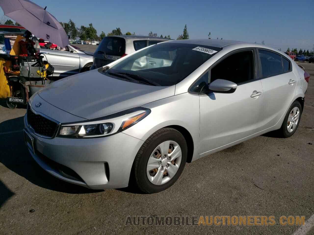 3KPFK4A79JE237313 KIA FORTE 2018