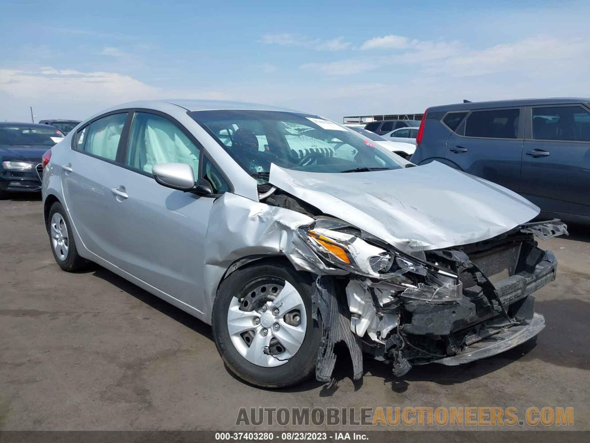 3KPFK4A79JE250126 KIA FORTE 2018