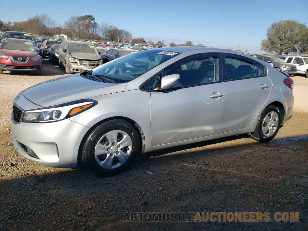 3KPFK4A79JE257870 KIA FORTE 2018