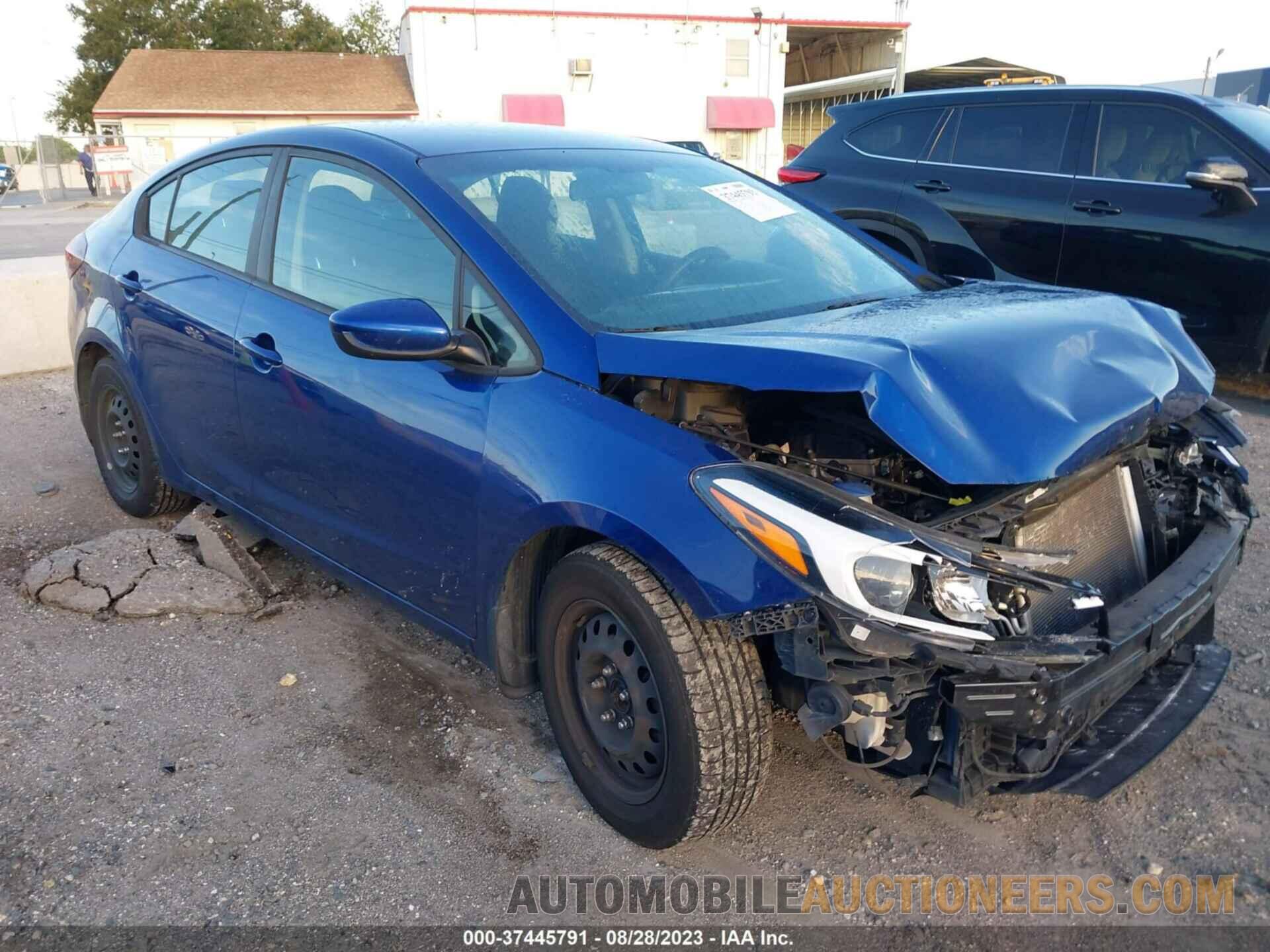 3KPFK4A79JE267881 KIA FORTE 2018