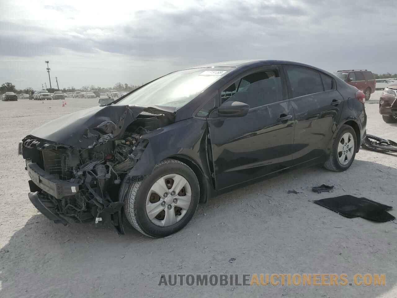 3KPFK4A7XHE043707 KIA FORTE 2017