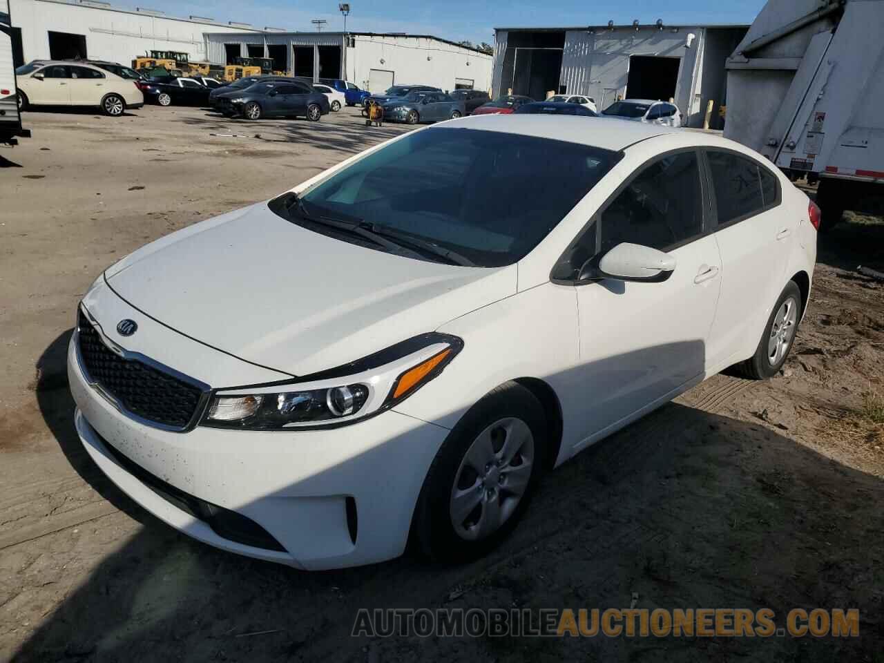 3KPFK4A7XHE044355 KIA FORTE 2017