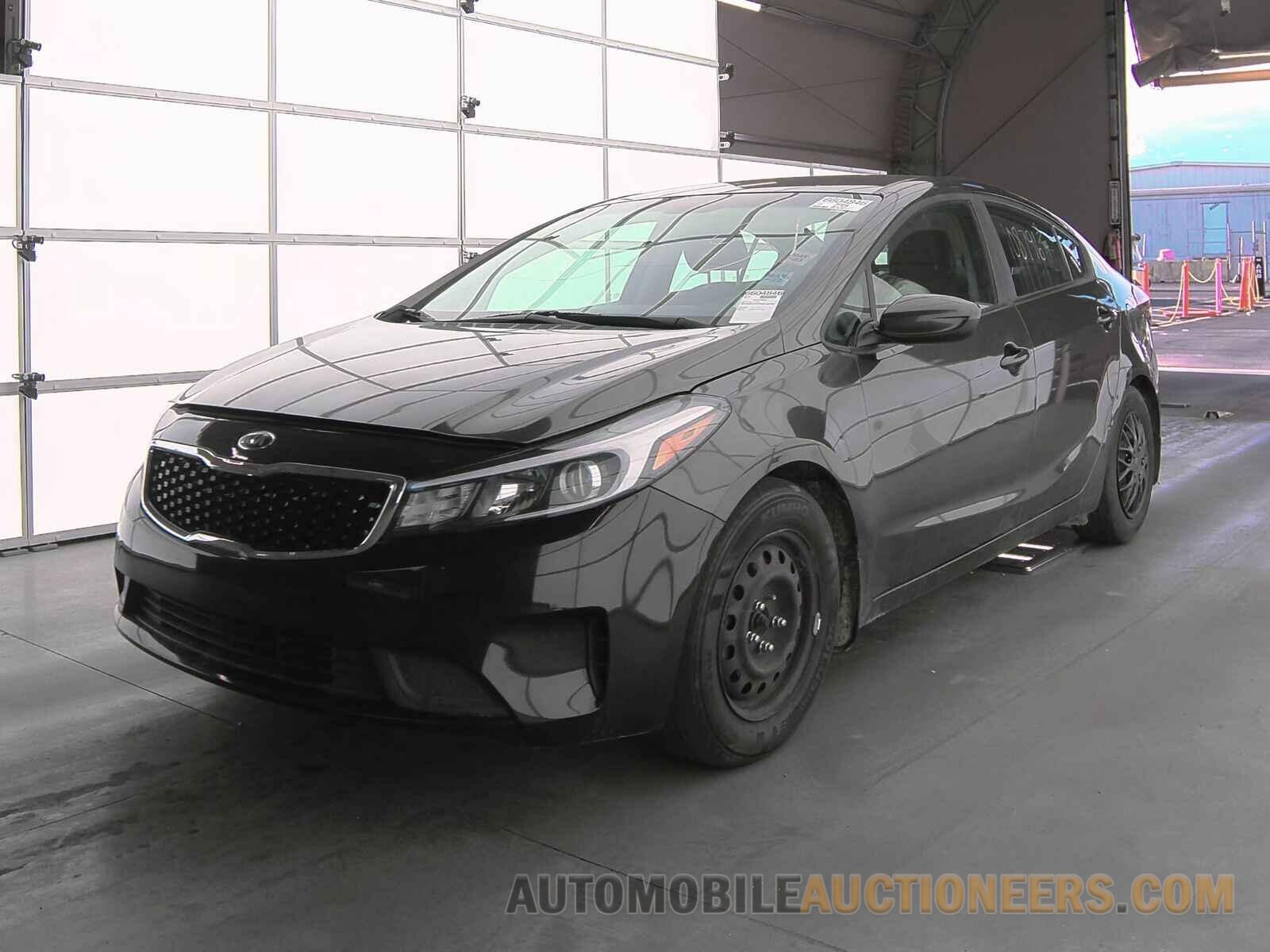 3KPFK4A7XHE108796 Kia Forte LX 2017