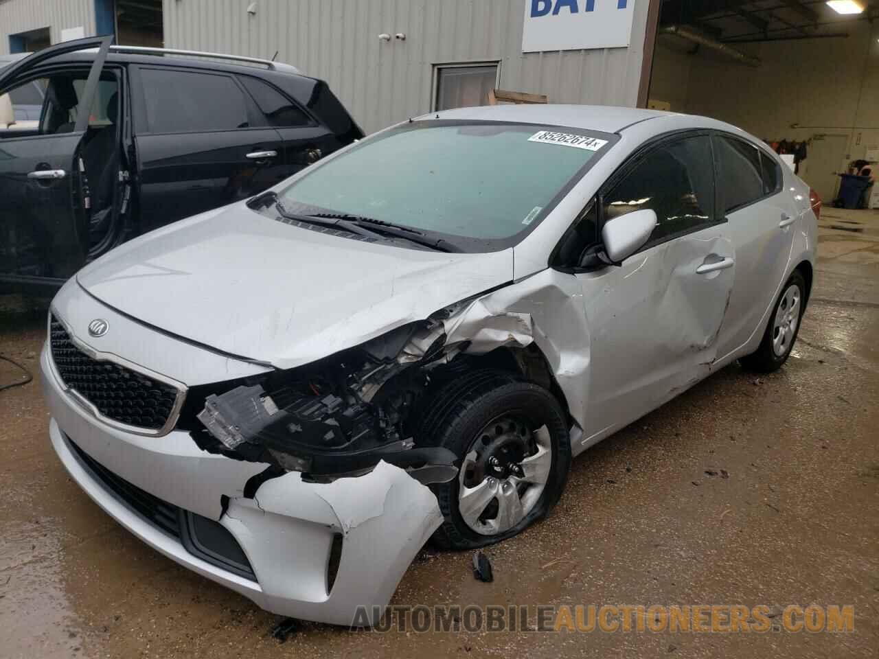 3KPFK4A7XHE114369 KIA FORTE 2017