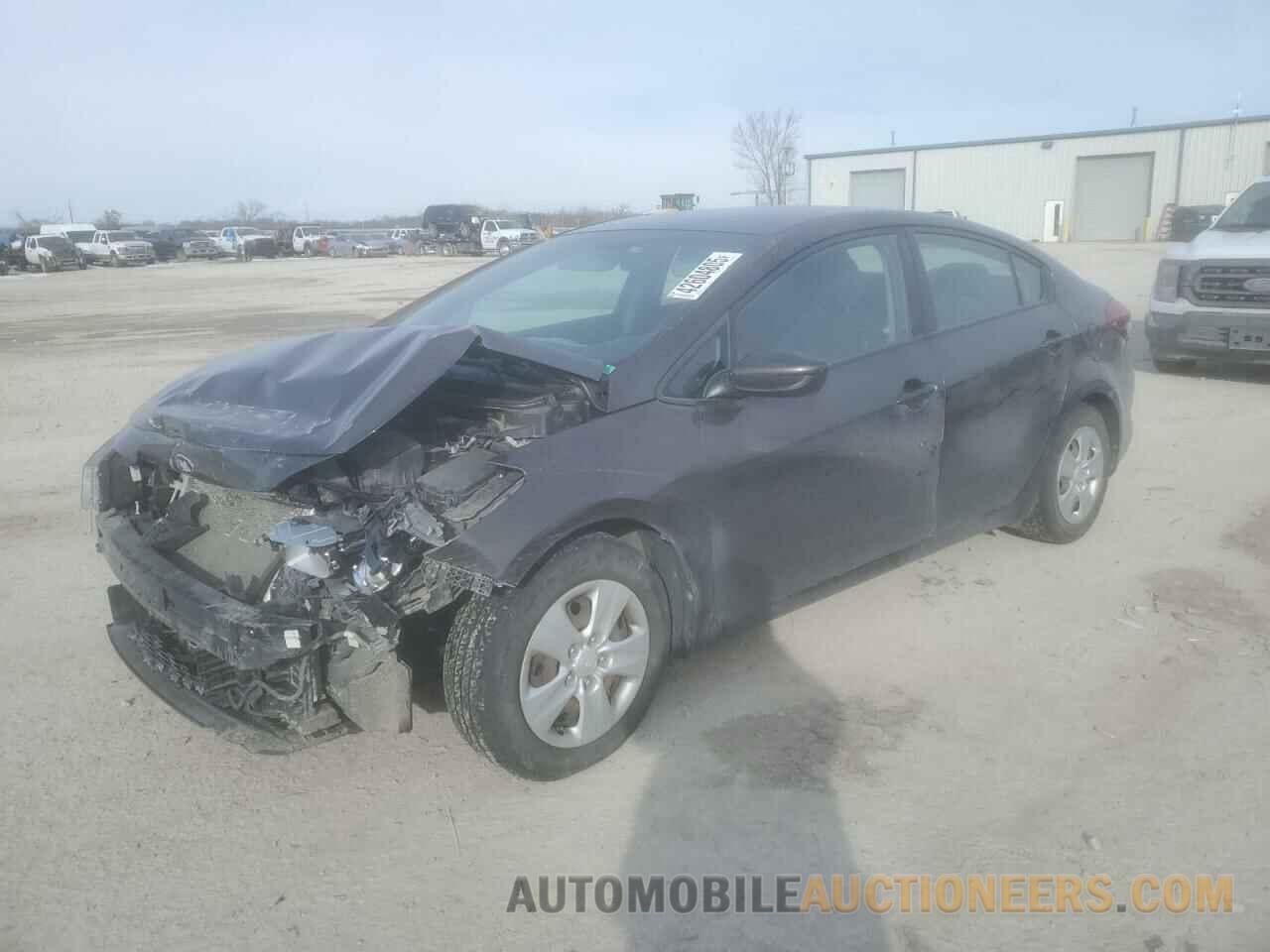 3KPFK4A7XHE145931 KIA FORTE 2017