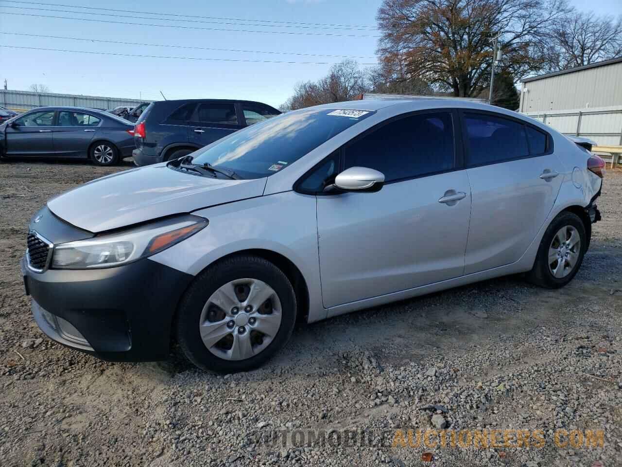 3KPFK4A7XJE215742 KIA FORTE 2018