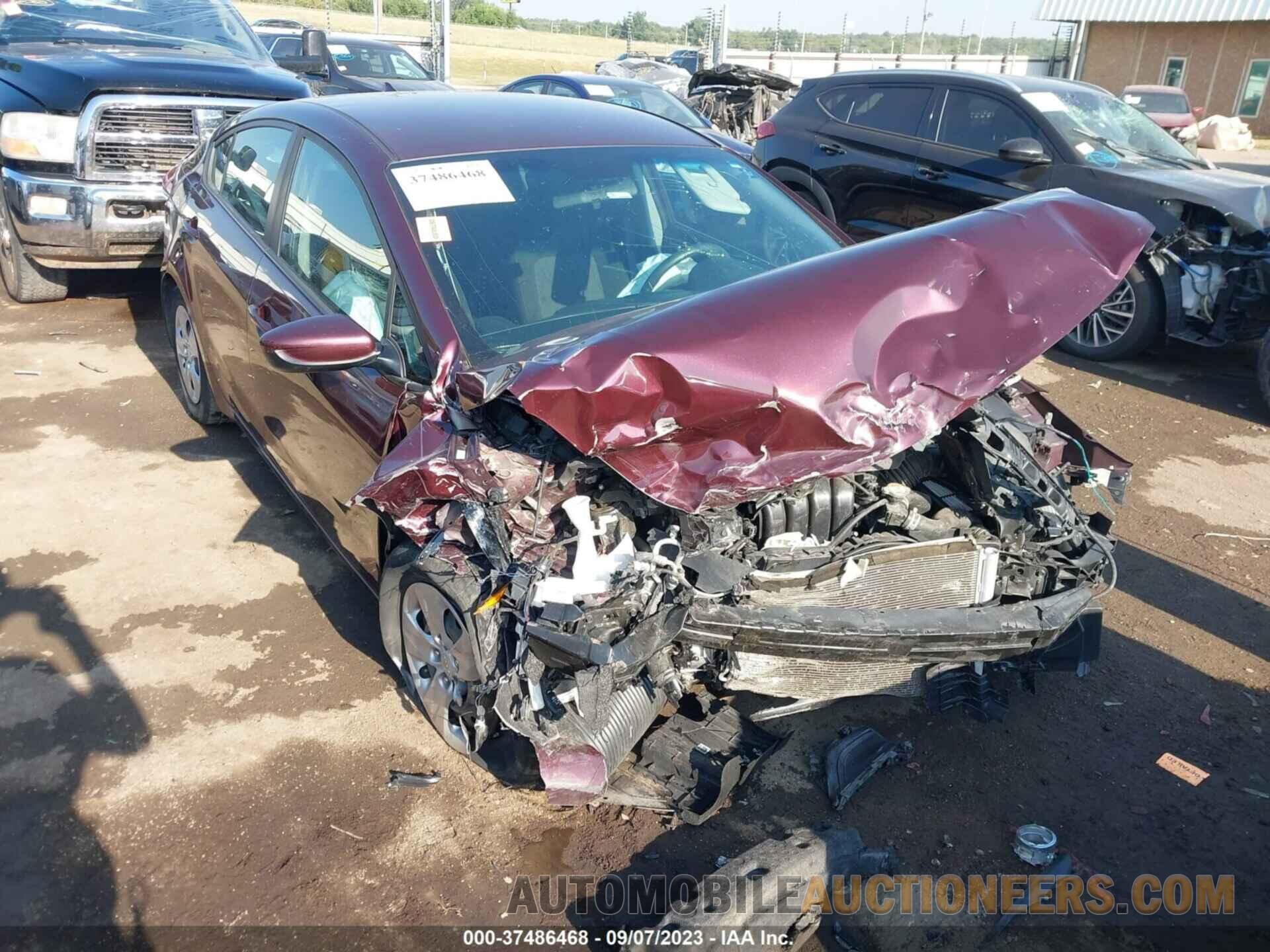 3KPFK4A7XJE220794 KIA FORTE 2018