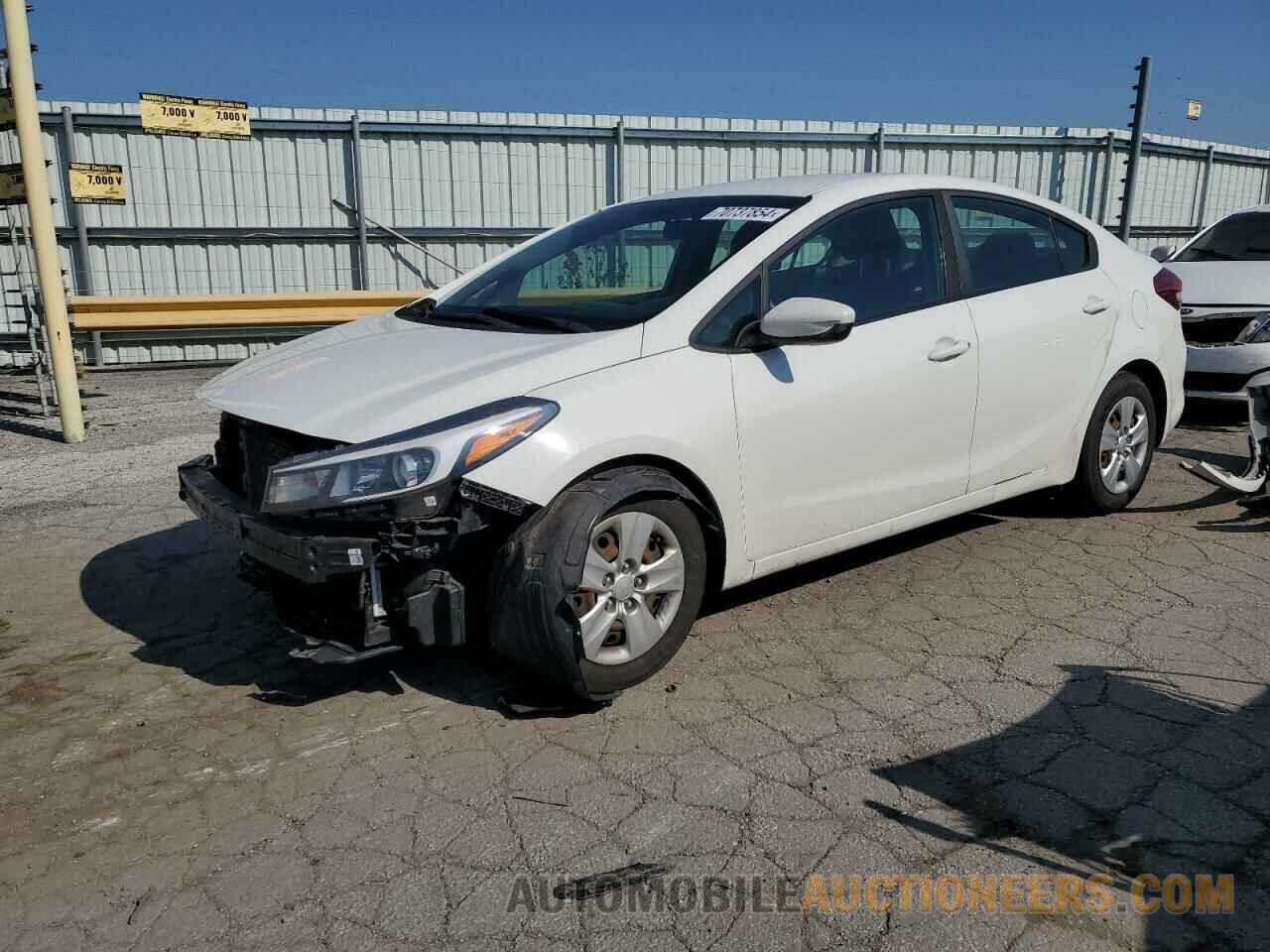 3KPFK4A7XJE229415 KIA FORTE 2018