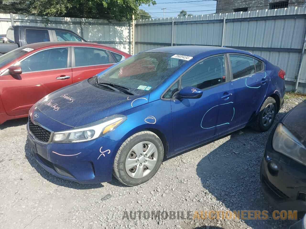 3KPFK4A7XJE258221 KIA FORTE 2018