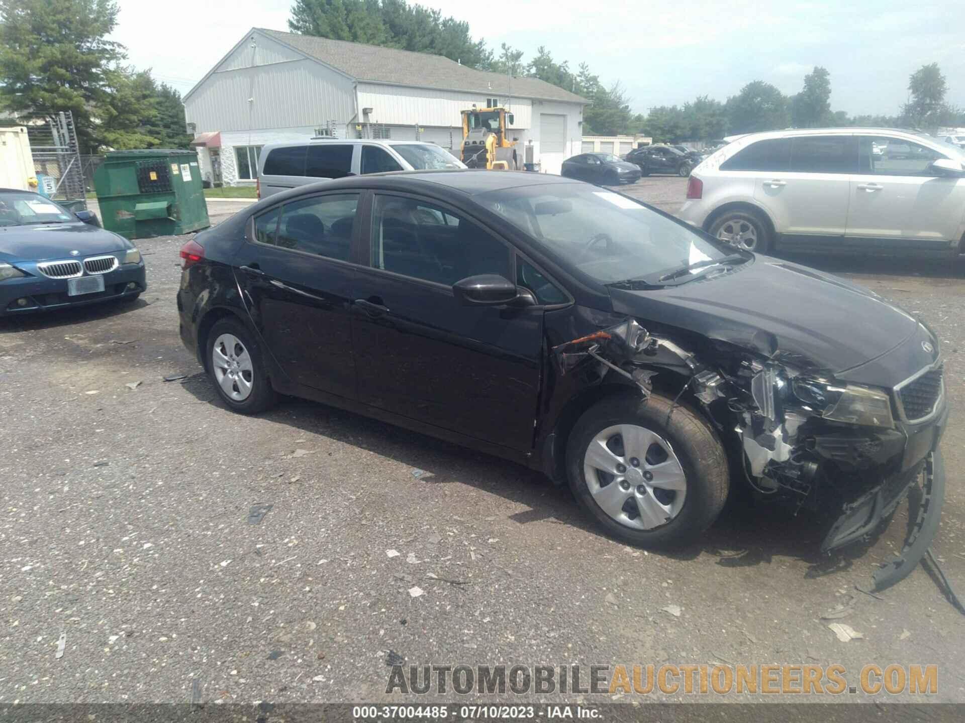 3KPFK4A7XJE272605 KIA FORTE 2018