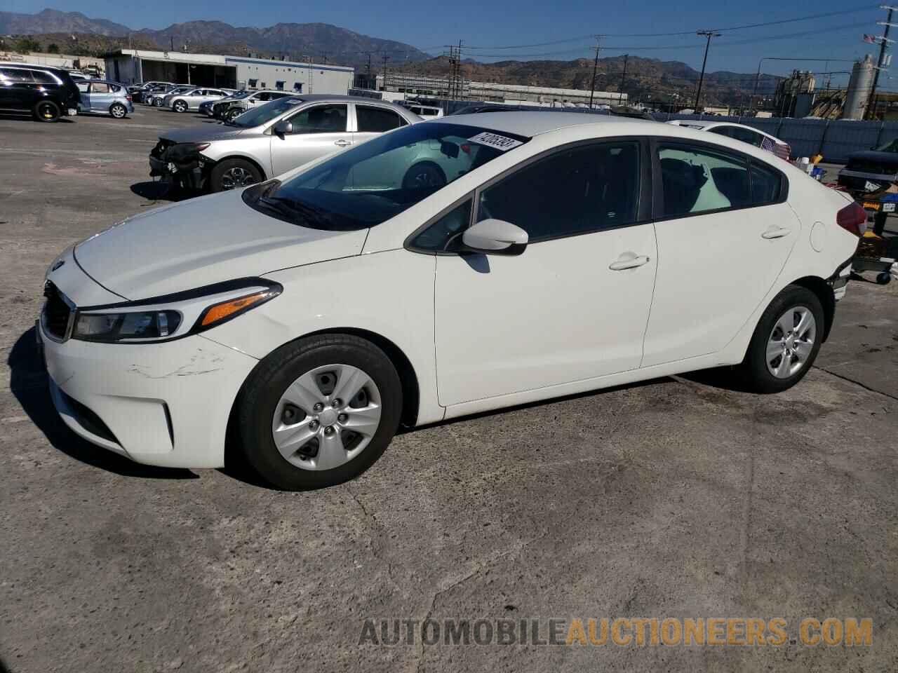 3KPFK4A7XJE280526 KIA FORTE 2018