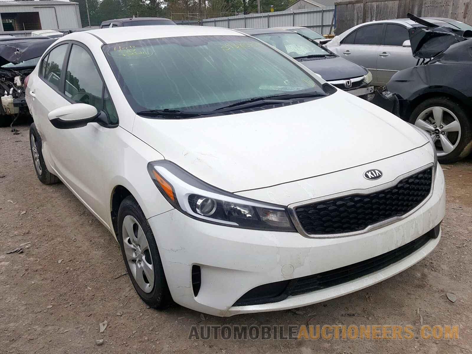 3KPFK4A7XJE283569 KIA FORTE 2018