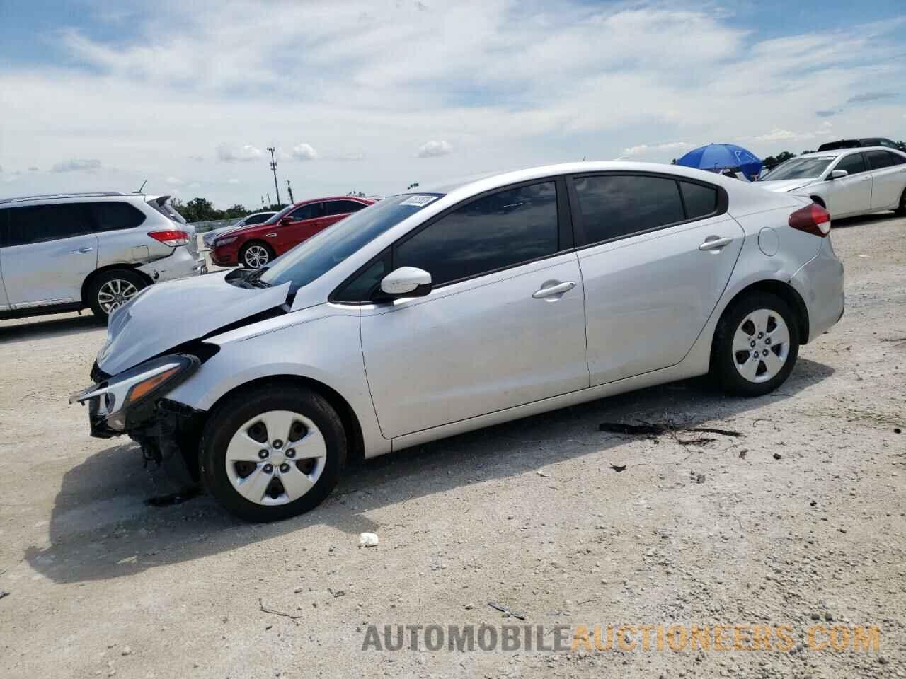 3KPFL4A70JE206285 KIA FORTE 2018